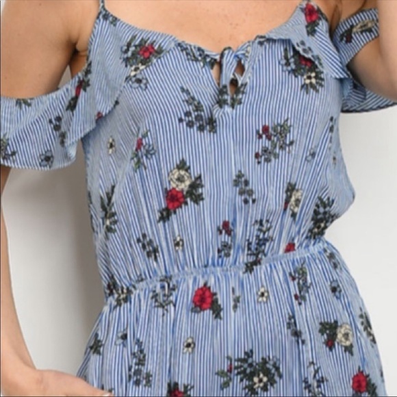 * Only 1 left! Spaghetti strap off the shoulder j… - Picture 4 of 6